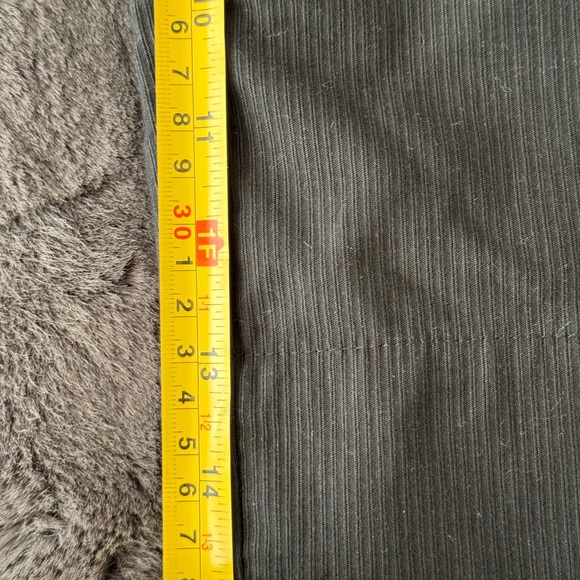 Burberry shorts - Picture 3 of 8